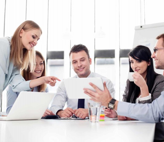 Biên bản thương thảo hợp đồng cần chữ ký người đại diện của nhà thầu không?