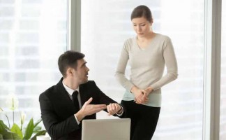 Kế toán trưởng có được đồng thời làm thành viên Hội đồng quản trị?