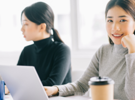 Hợp đồng cung ứng dịch vụ bằng tiếng anh